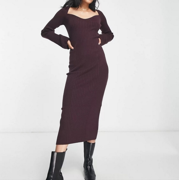River Island sweetheart neck bodycon dress in burgundy - Picture 1 of 5